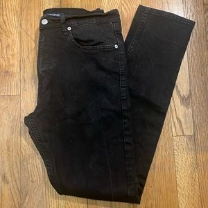 Men’s Calvin Klein Jeans CKJ056 Athletic Taper Fit